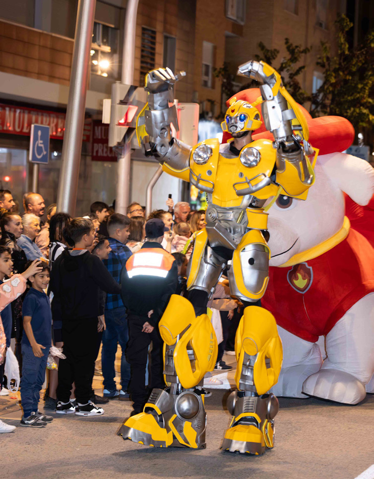 Gran desfile de carrozas y comparsas